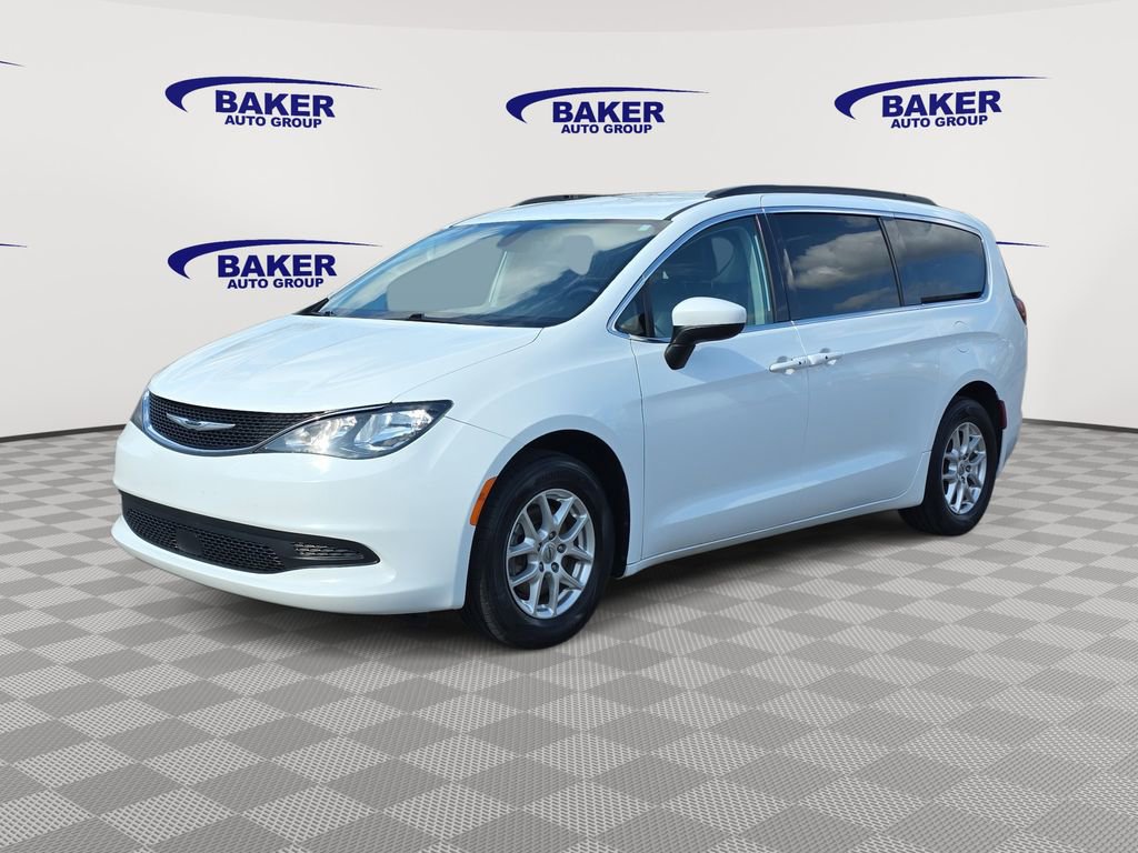 Used 2021 Chrysler Voyager Lxi image 4
