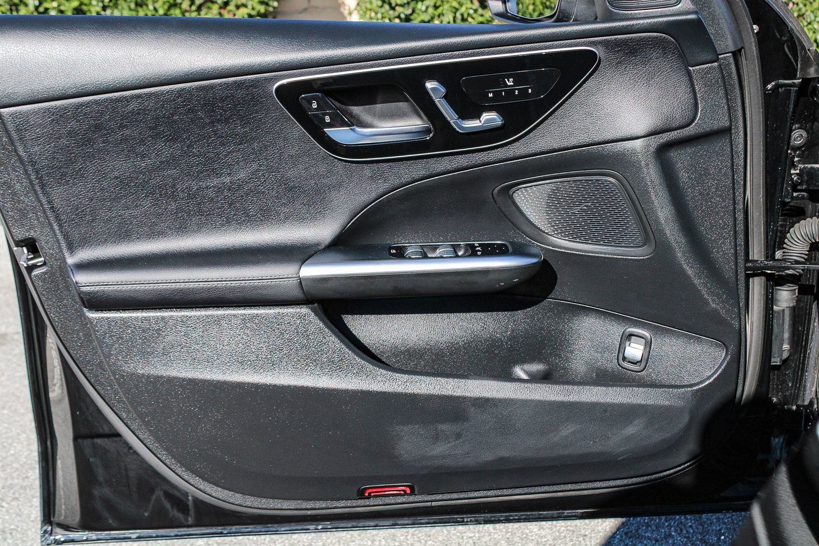 Certified 2025 Mercedes-Benz C 300 4MATIC Sedan image 21