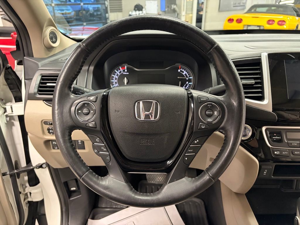 Used 2019 Honda Ridgeline RTL-E image 12