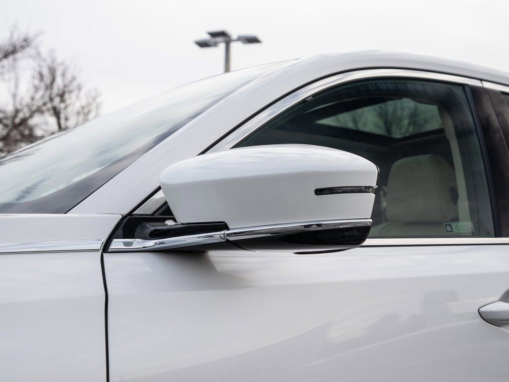 Certified 2023 Acura MDX SH-AWD w/ Technology Package image 15