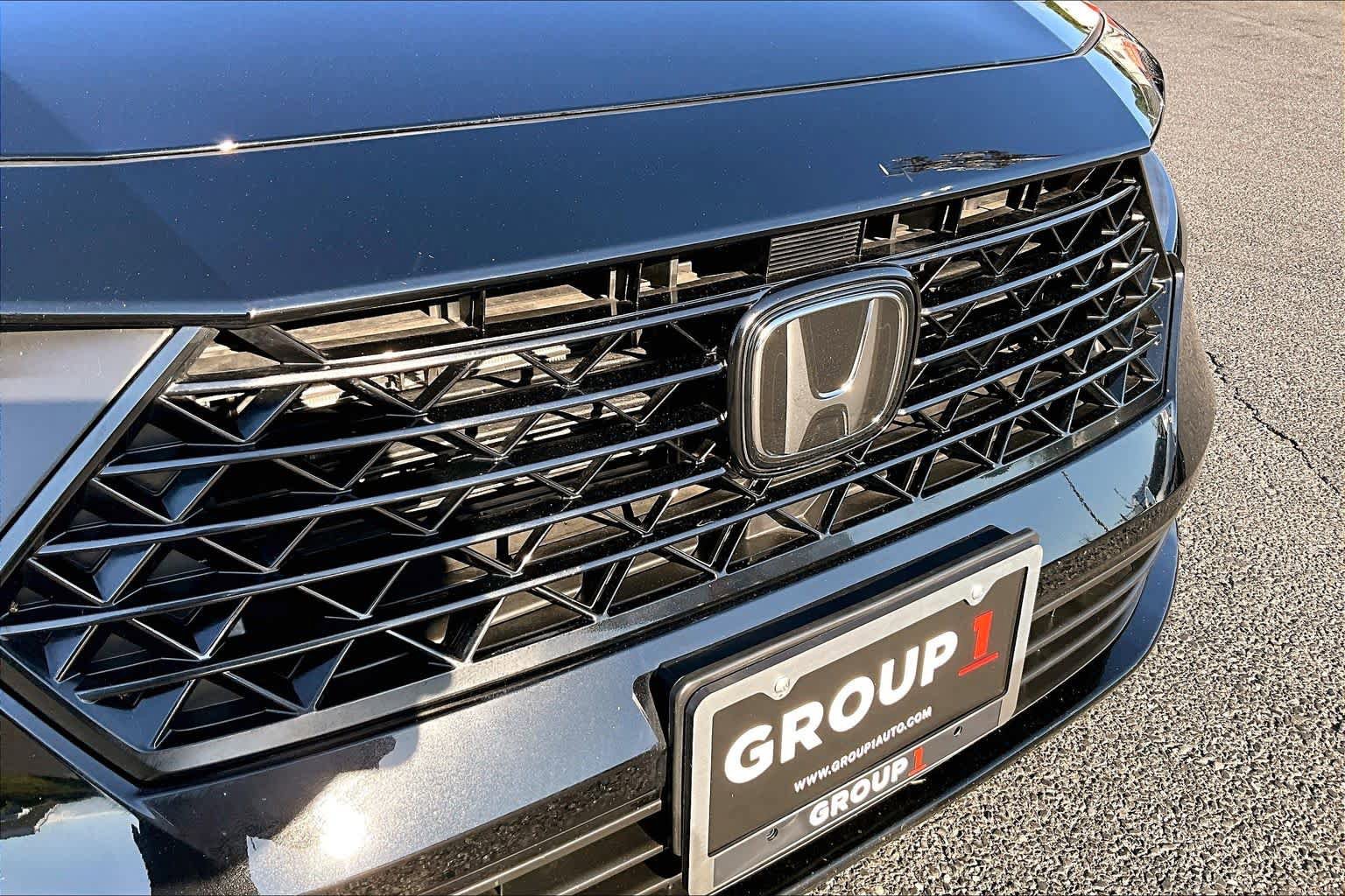 Used 2025 Honda Accord Sport image 30