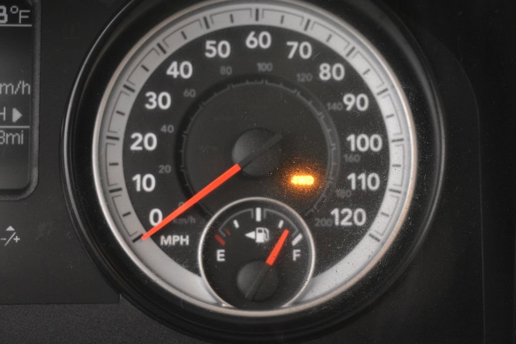 Used 2014 RAM 2500 Tradesman w/ Chrome Appearance Group image 51