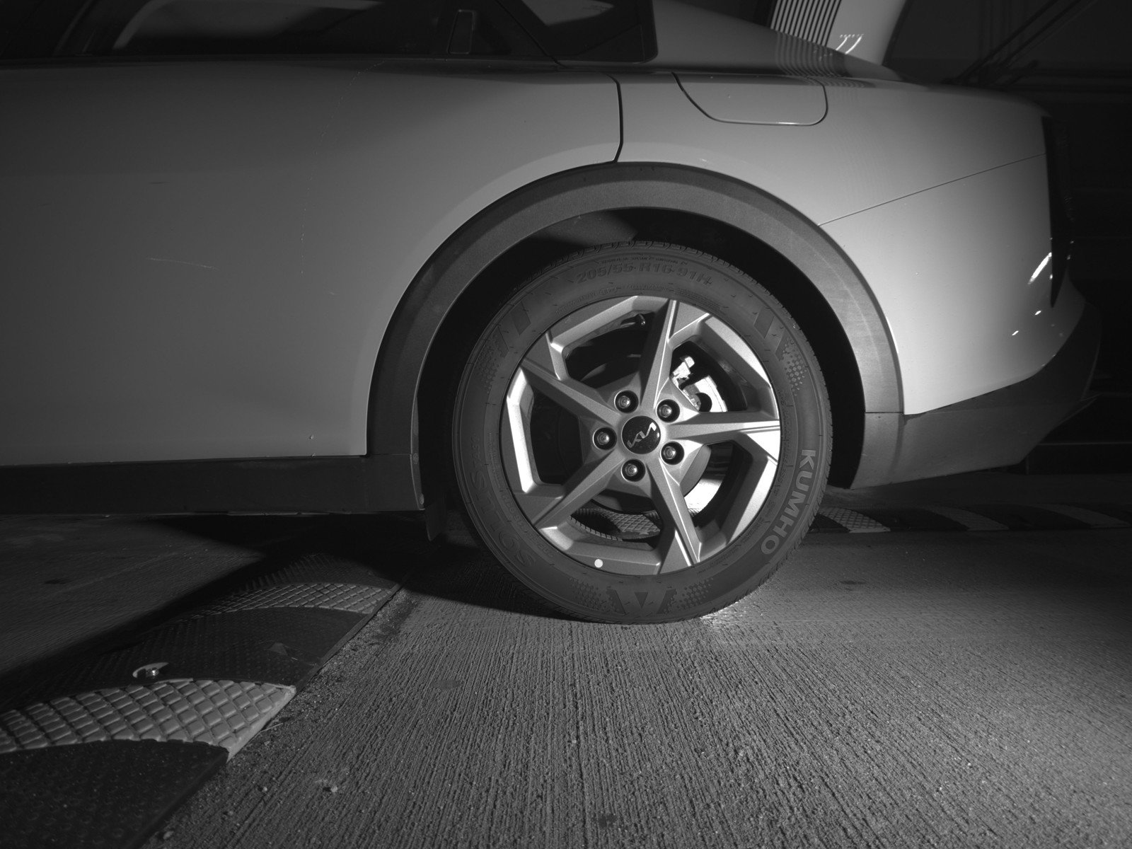 Used 2025 Kia K4 LXS image 14