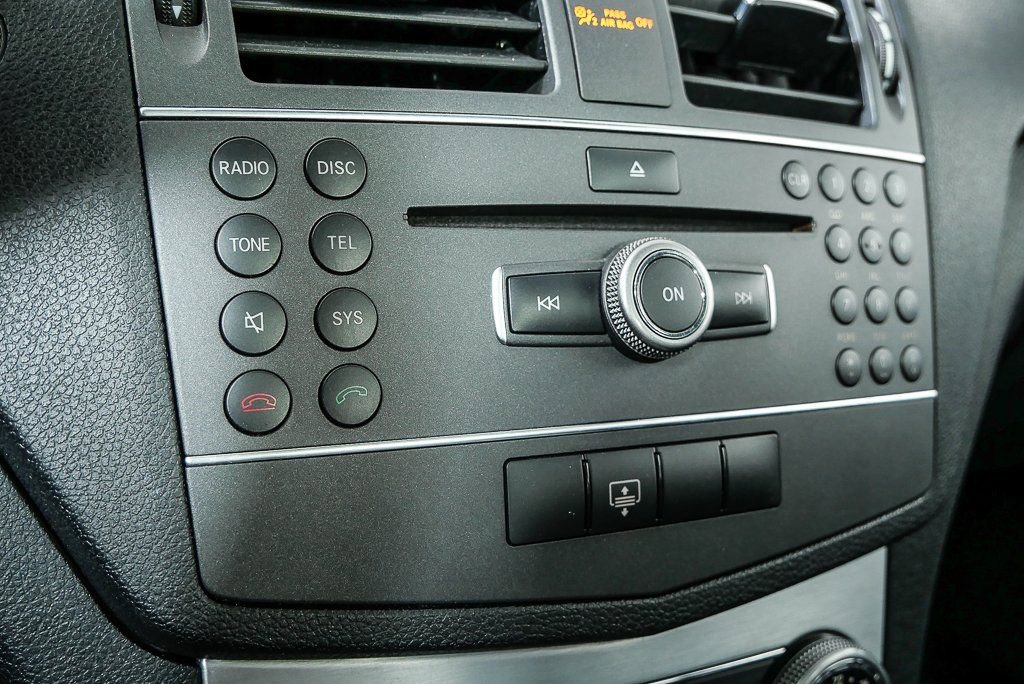 Used 2011 Mercedes-Benz C 300 Sedan image 14