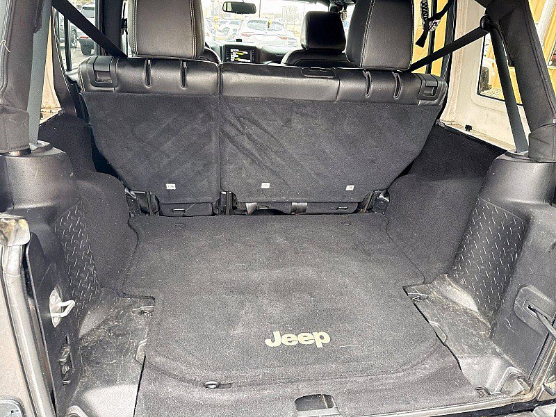 Used 2016 Jeep Wrangler Unlimited Sport AWD/4WD image 13