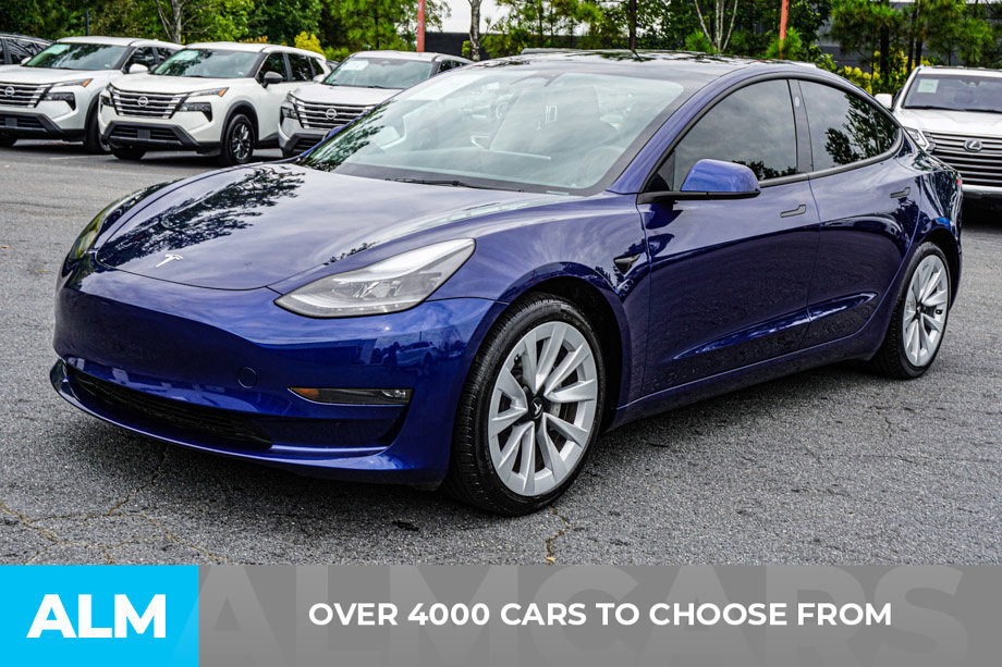 Used 2023 Tesla Model 3 Standard Range RWD image 2