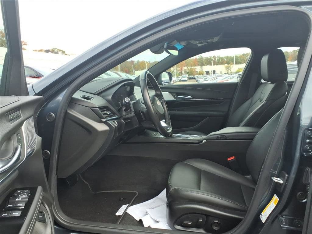 Certified 2022 Cadillac CT4 Premium Luxury image 11