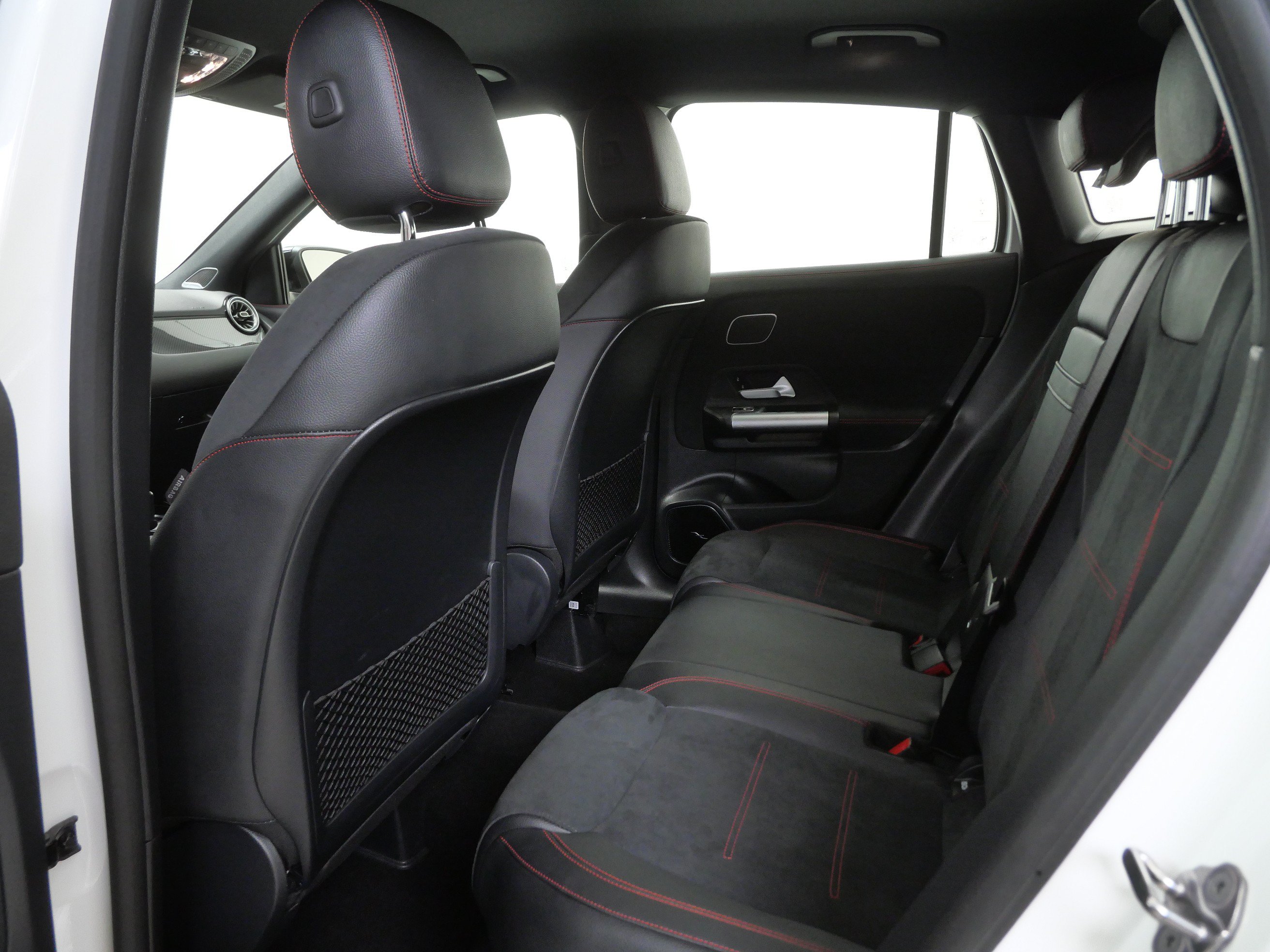 Certified 2023 Mercedes-Benz GLA 35 AMG 4MATIC image 9