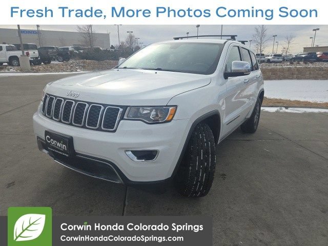 Used 2017 Jeep Grand Cherokee Limited AWD/4WD image 3
