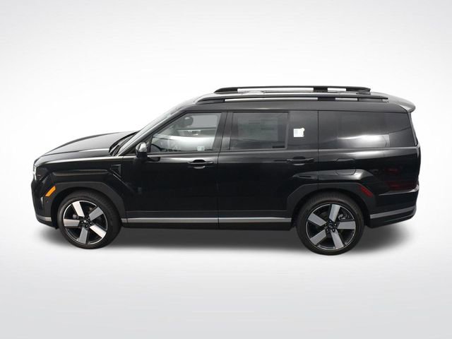 Used 2025 Hyundai Santa Fe Limited FWD image 24