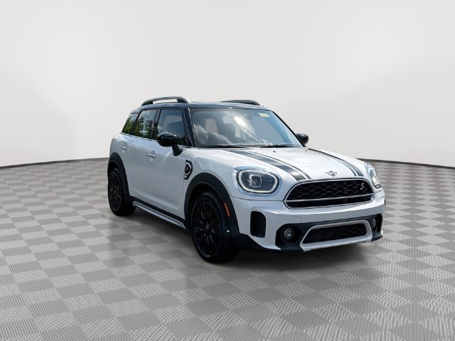 Used 2024 MINI Cooper Countryman S FWD image 3