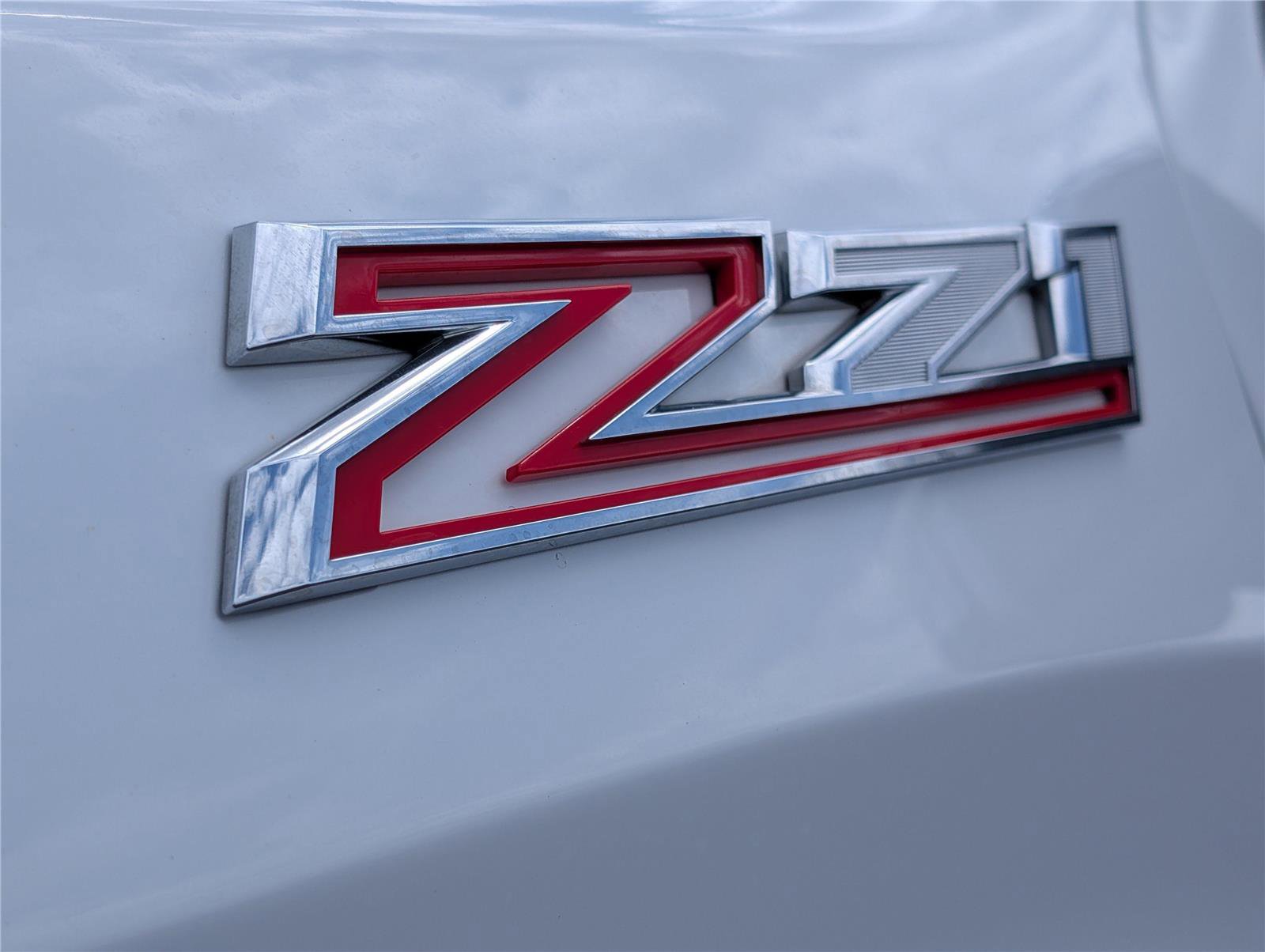 Used 2024 Chevrolet Silverado 1500 LTZ w/ Z71 Off-Road Package image 34