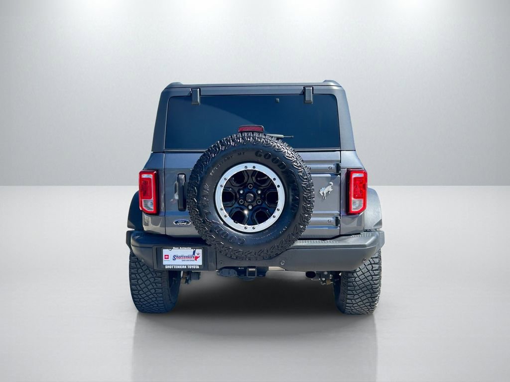 Used 2022 Ford Bronco Black Diamond w/ Sasquatch Package image 6