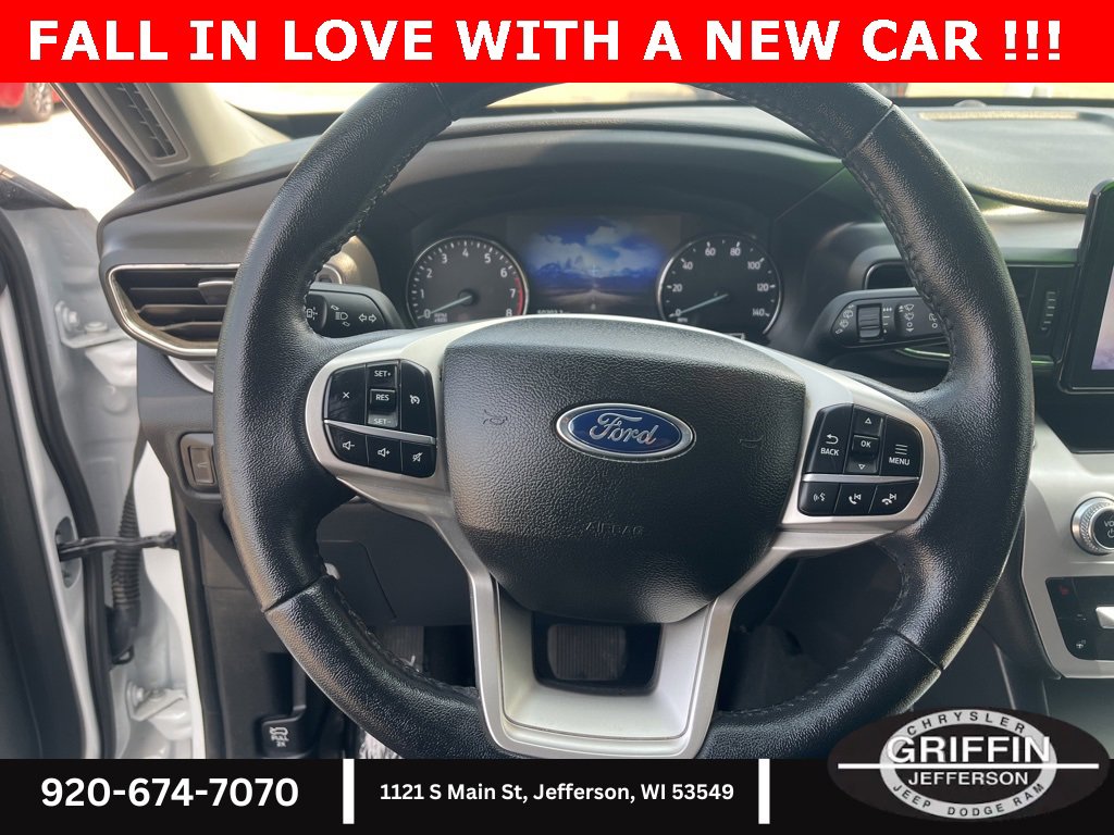 Used 2023 Ford Explorer XLT w/ Equipment Group 202A image 11