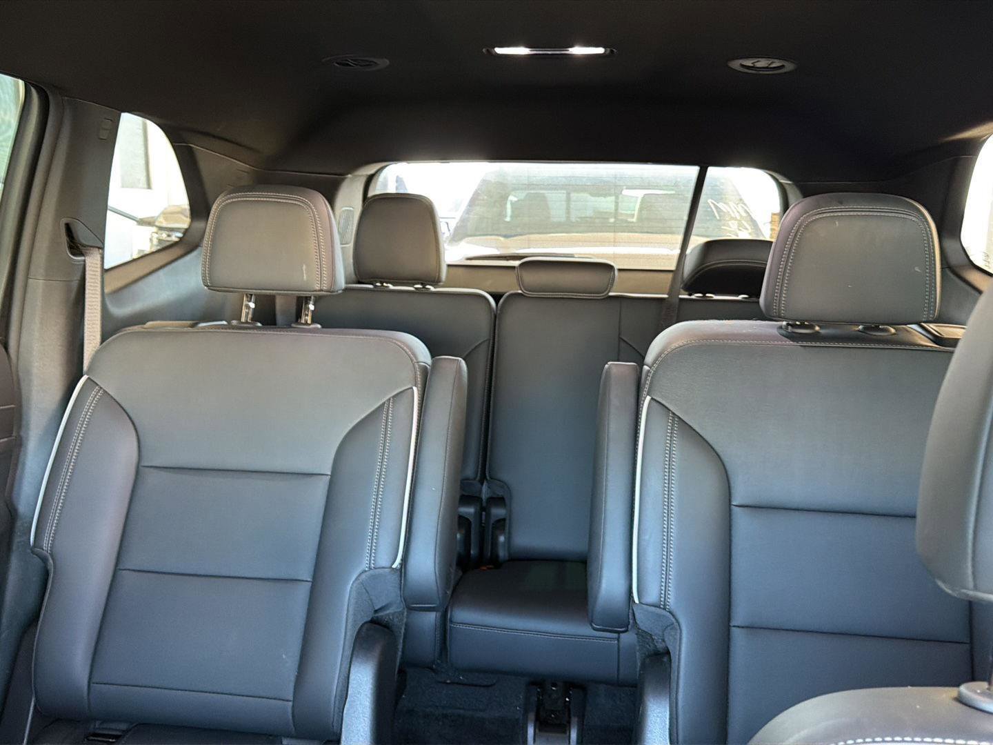 Used 2025 Buick Enclave Preferred image 11