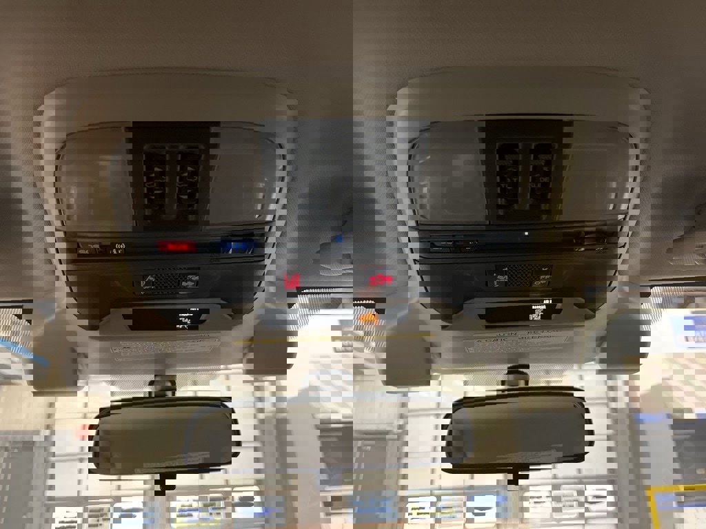 Used 2021 Subaru Crosstrek 2.5i Sport w/ Moonroof Package image 26