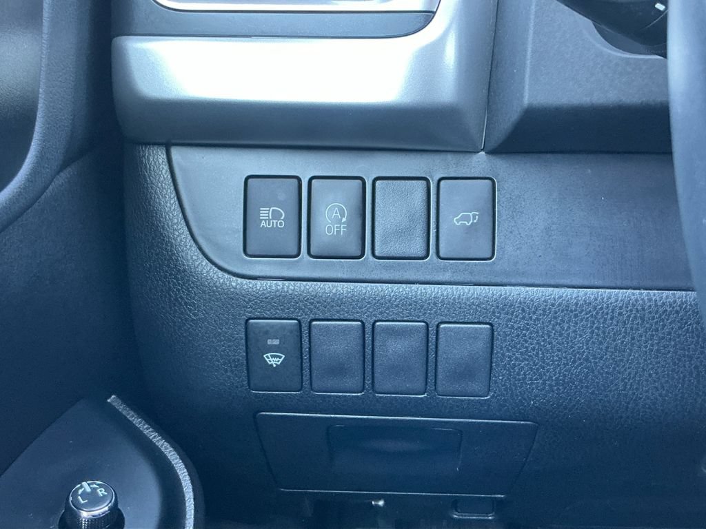 Used 2019 Toyota Highlander XLE AWD/4WD image 20