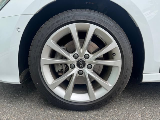 Certified 2025 Audi A3 2.0T Premium w/ Convenience Package AWD/4WD image 9