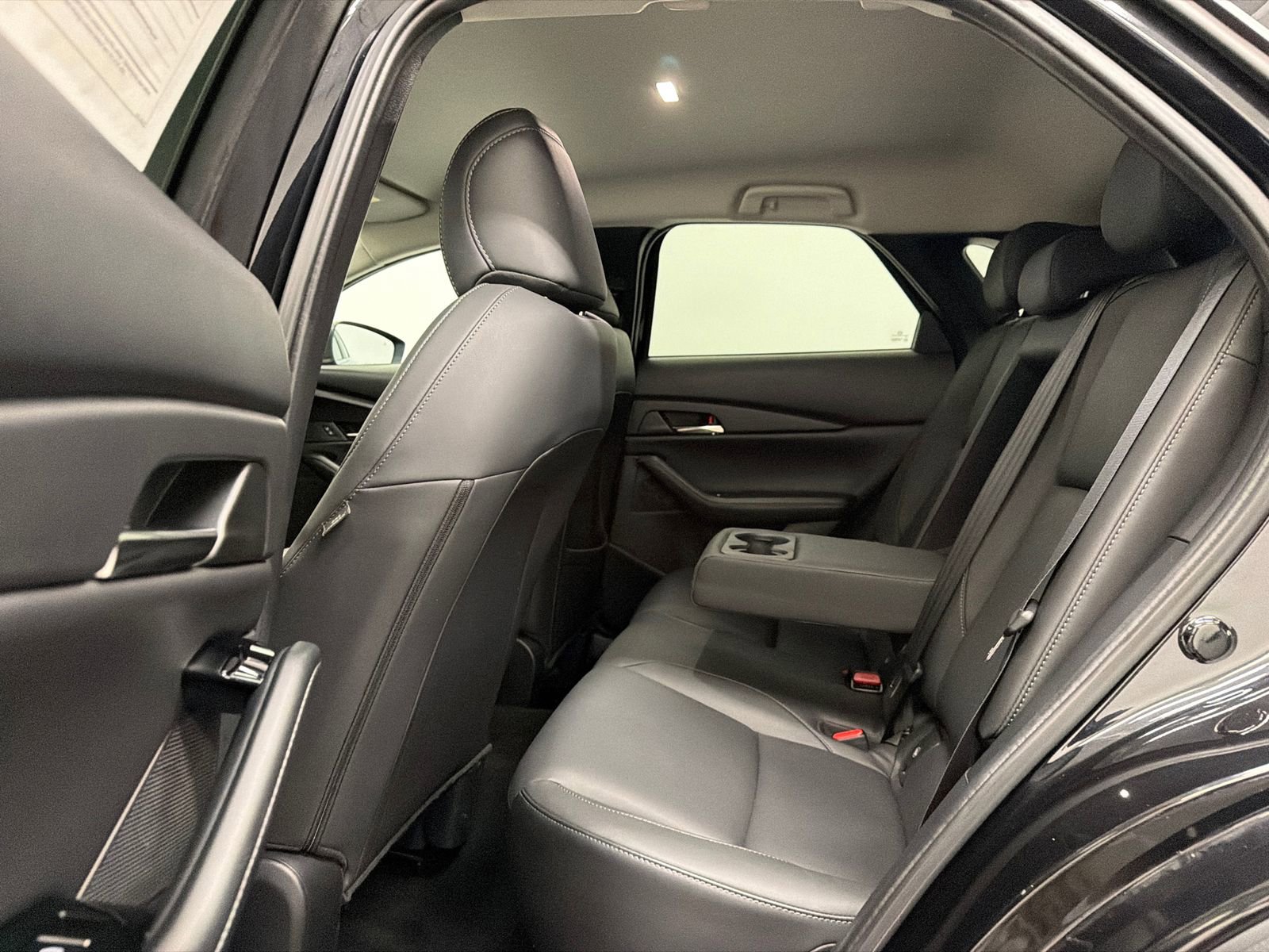 Used 2023 MAZDA CX-30 AWD 2.5 S w/ Preferred Package image 16