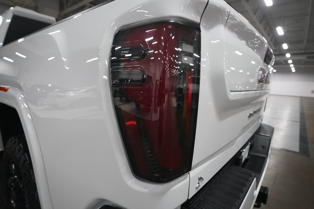 Used 2025 GMC Sierra 2500 AT4 w/ AT4 Preferred Package AWD/4WD image 30