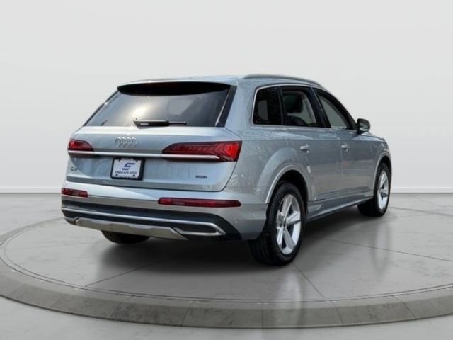 Used 2023 Audi Q7 2.0T Premium Plus w/ Premium Plus Package AWD/4WD image 7