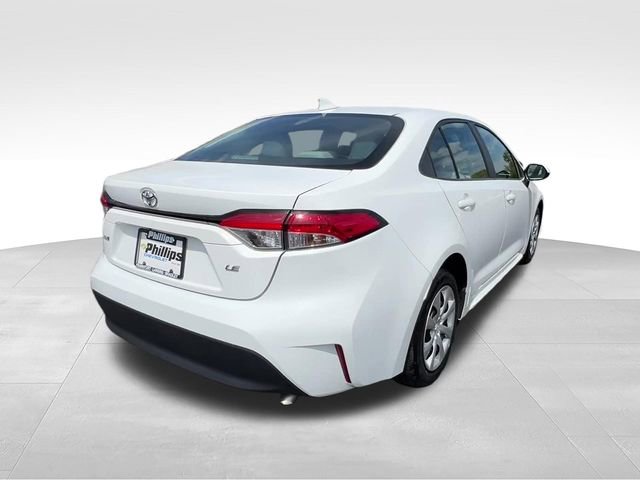 Used 2024 Toyota Corolla LE FWD image 6