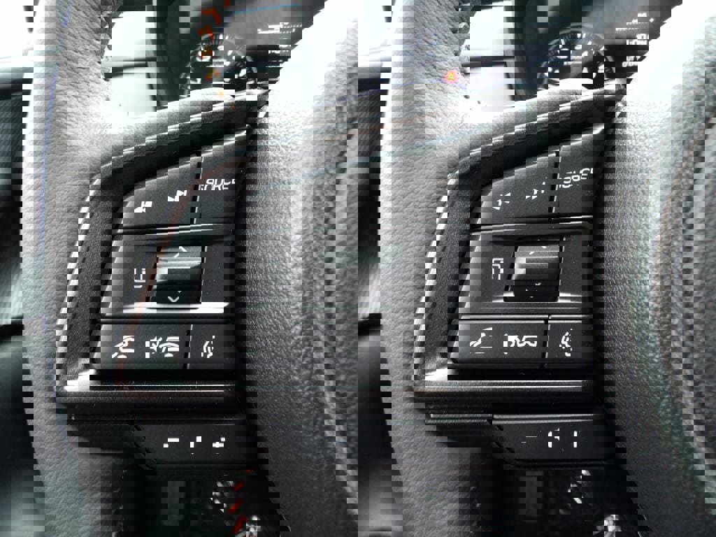 Used 2026 Subaru Crosstrek 2.5i Limited w/ Popular Package #3A image 17