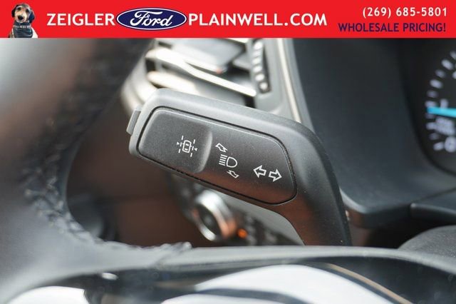 Used 2022 Ford Escape SEL image 25