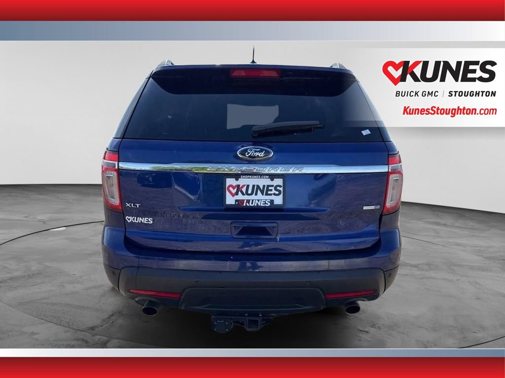 Used 2015 Ford Explorer XLT AWD/4WD image 10