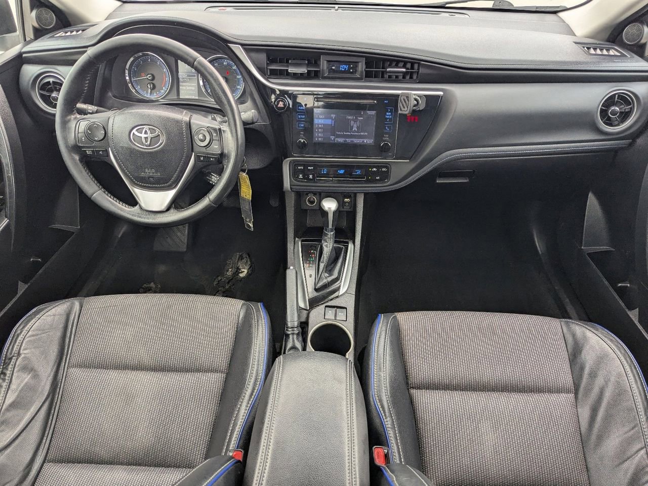 Used 2019 Toyota Corolla SE image 12