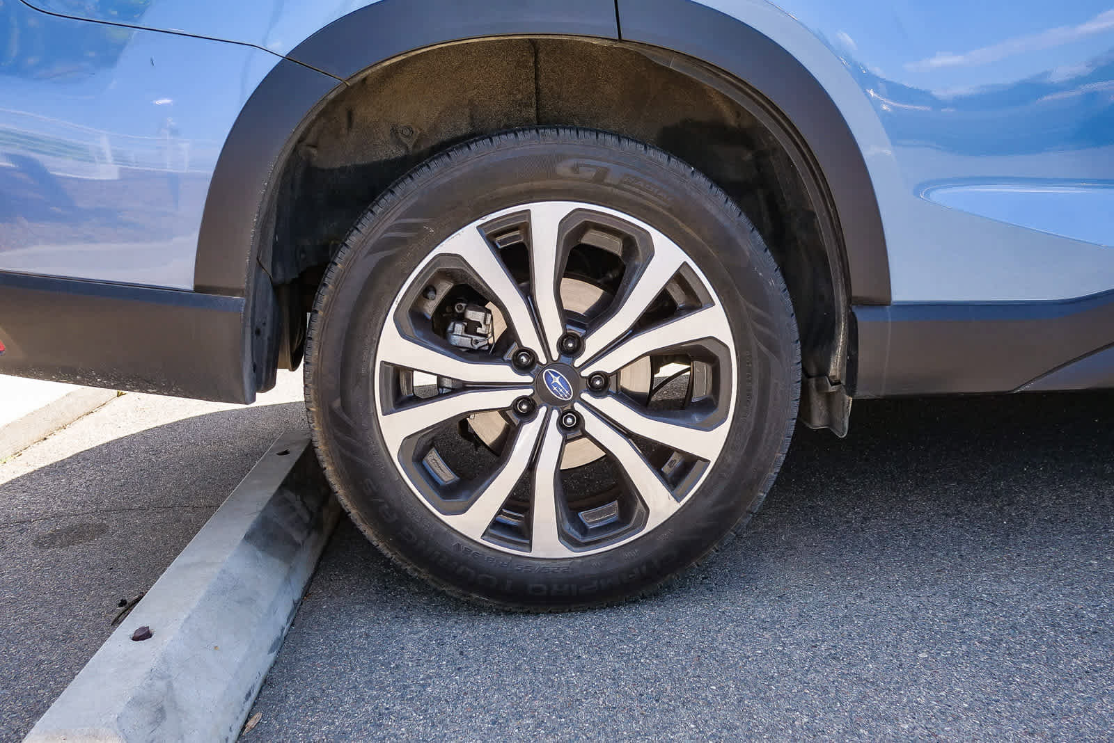 Used 2020 Subaru Forester Limited w/ Popular Package #3 image 10