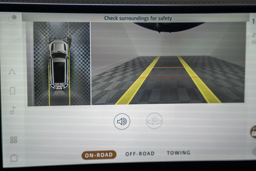 Used 2023 Land Rover Defender 130 X-Dynamic SE image 44