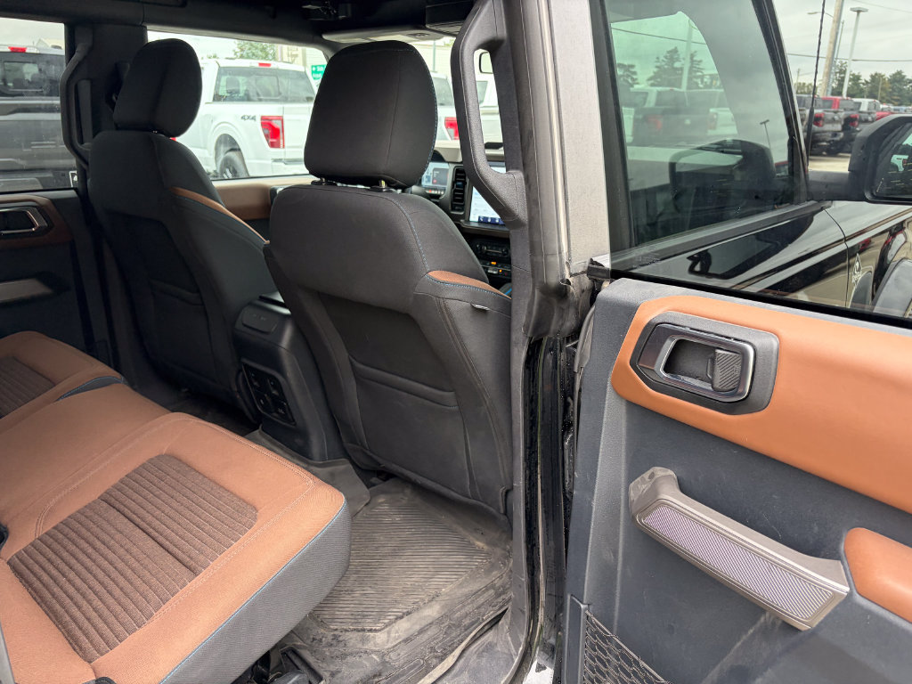 Used 2021 Ford Bronco Outer Banks AWD/4WD image 15