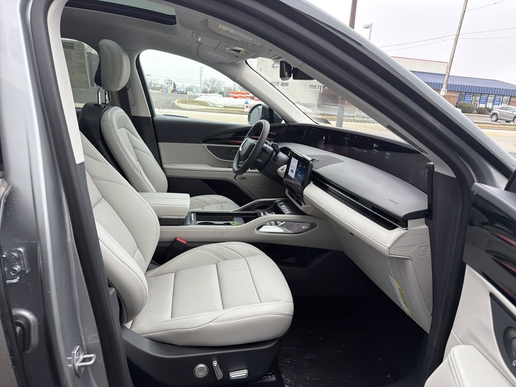 New 2026 Lincoln Nautilus Premier w/ Equipment Group 102A image 7