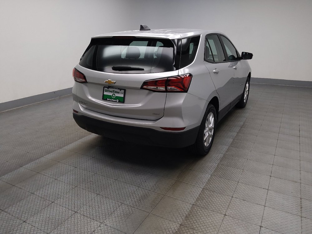Used 2022 Chevrolet Equinox LS AWD/4WD image 9