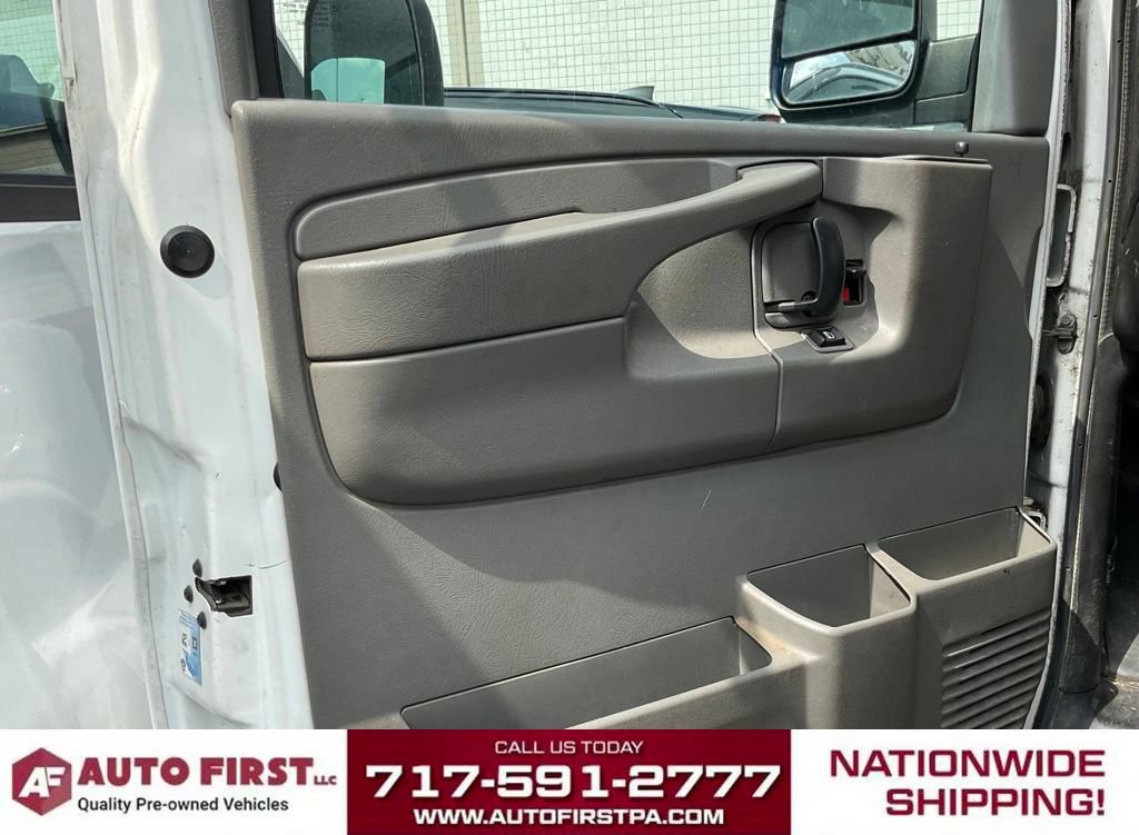 Used 2012 GMC Savana 1500 LS AWD/4WD image 5