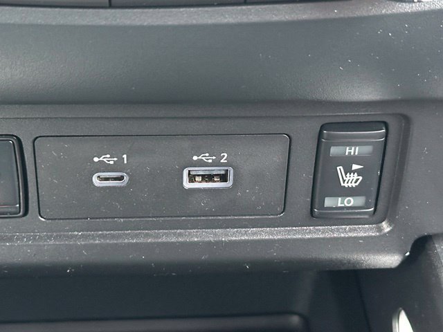 Used 2022 Nissan Frontier SV AWD/4WD image 31