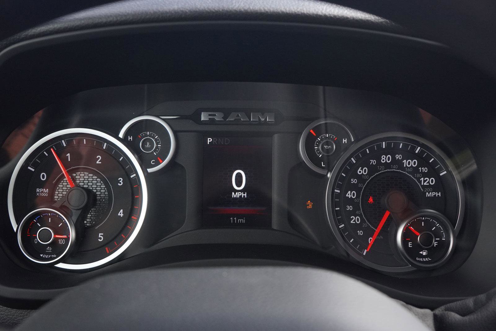 New 2025 RAM 2500 Tradesman AWD/4WD image 43