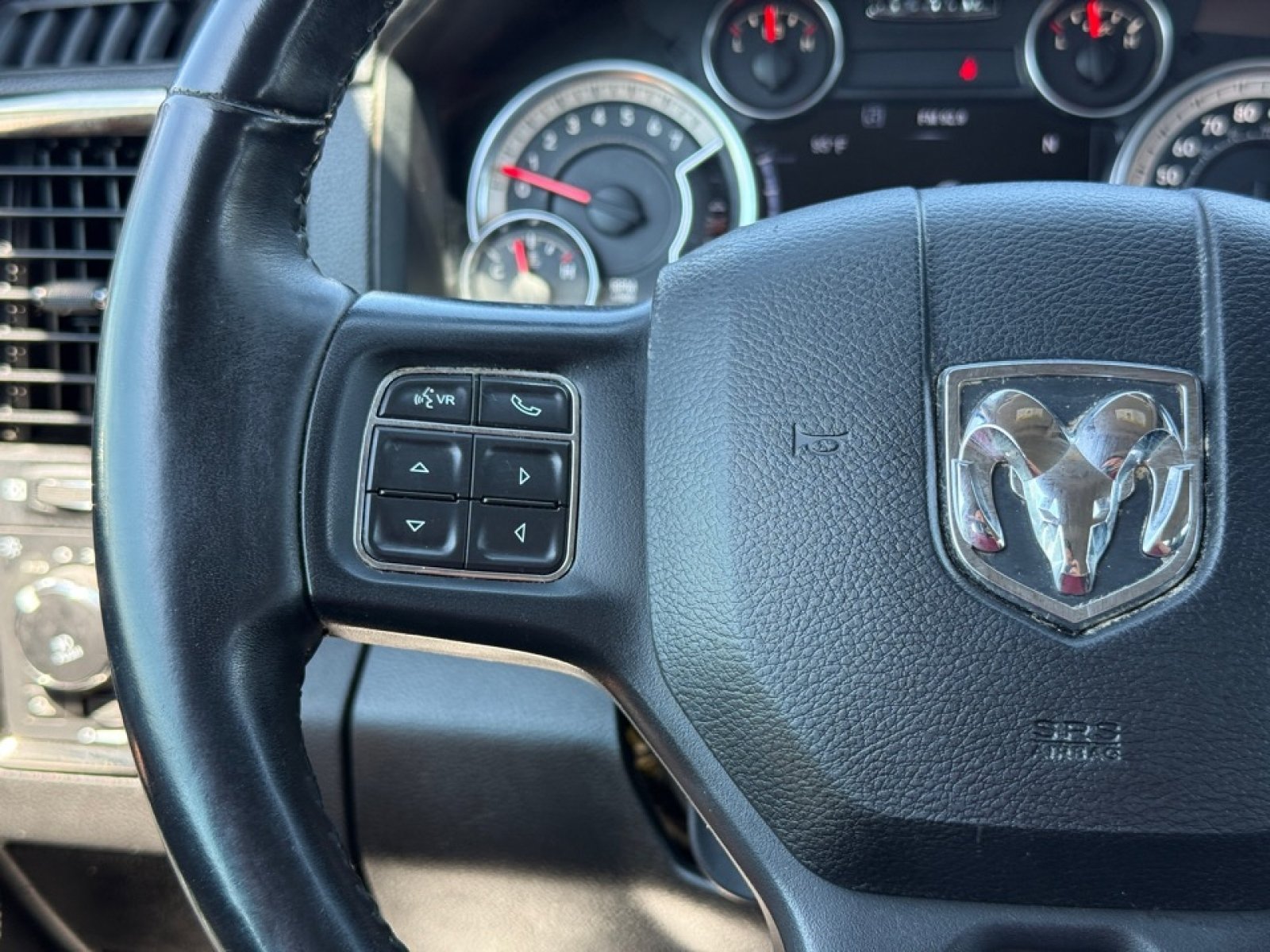 Used 2017 RAM 1500 Sport AWD/4WD image 21