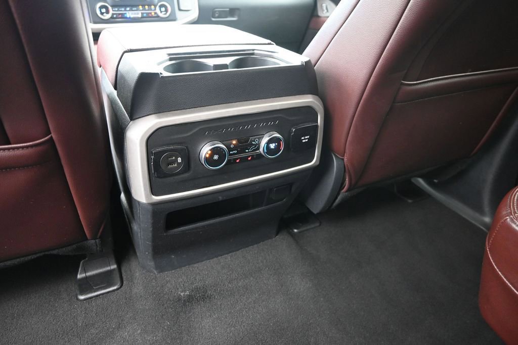 Used 2023 Ford Expedition Max Limited AWD/4WD image 13