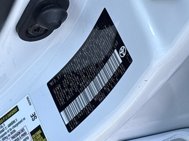 Used 2025 Toyota Corolla LE FWD image 31