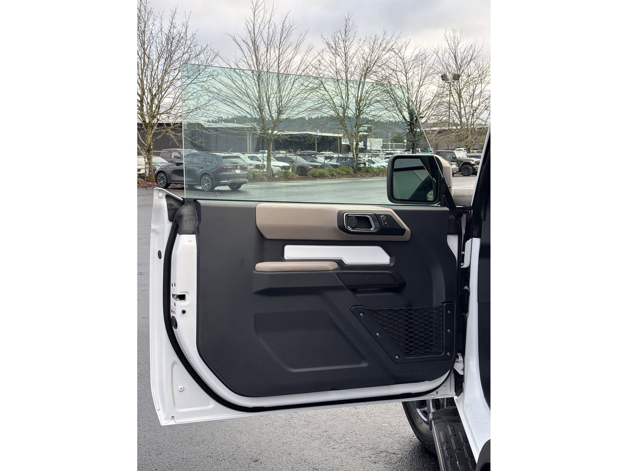 Used 2021 Ford Bronco Big Bend image 19