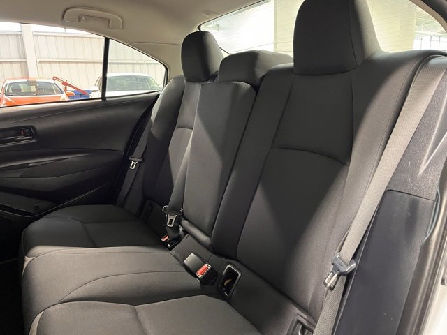 Used 2023 Toyota Corolla LE image 17