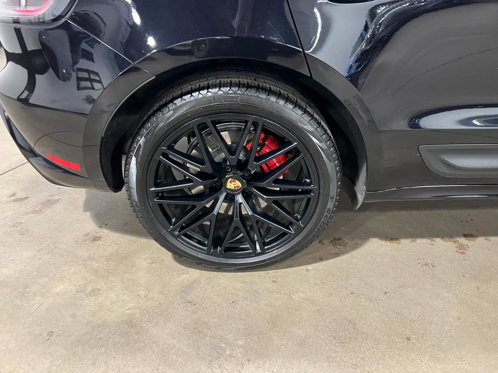 Used 2024 Porsche Macan GTS image 44