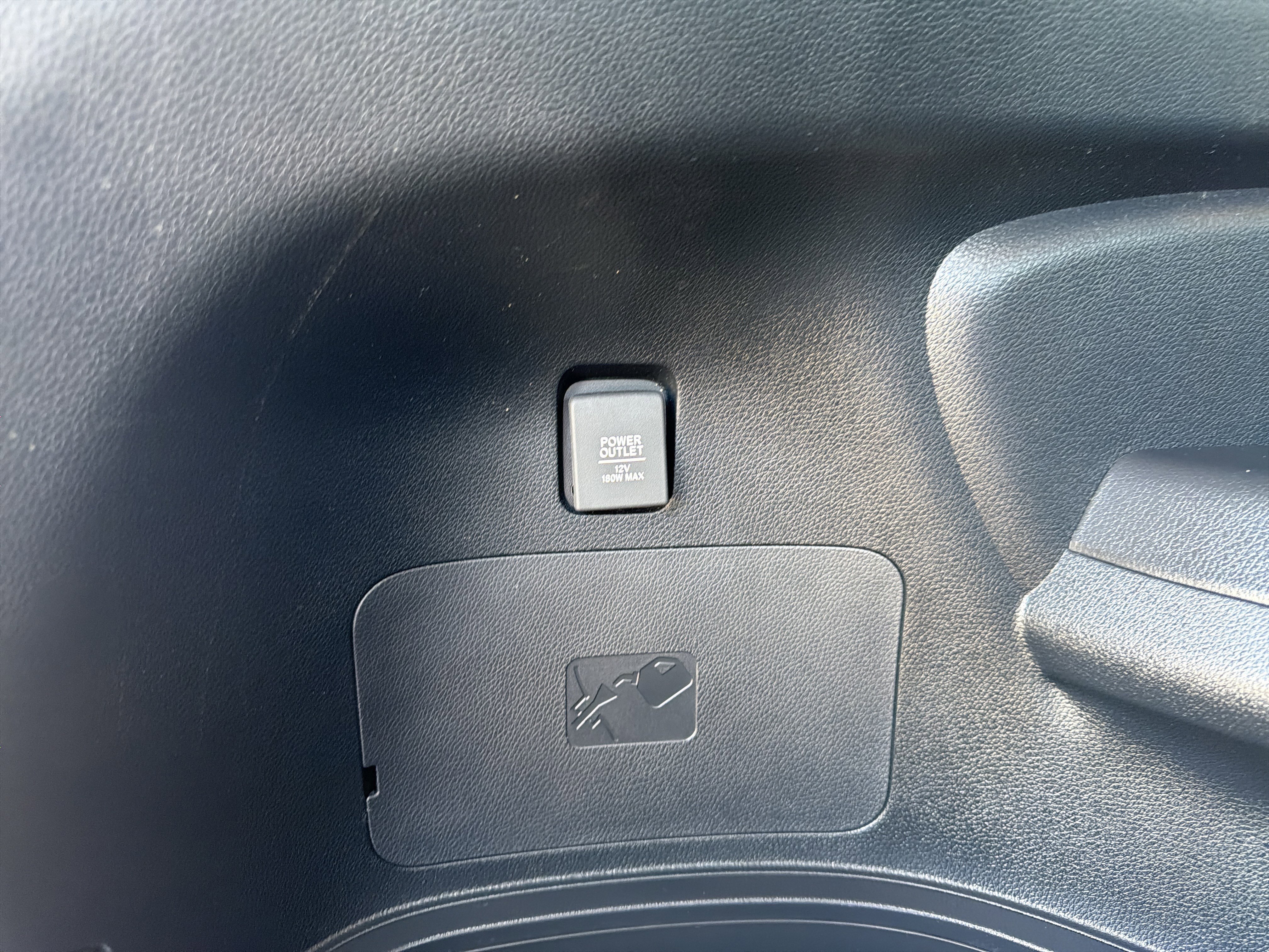 Certified 2022 Honda Pilot Touring image 22