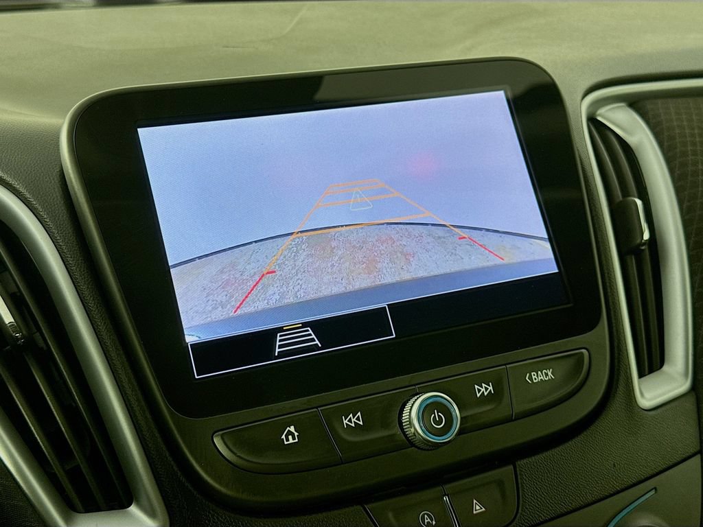 Used 2023 Chevrolet Malibu LT w/ Driver Confidence Package FWD image 15
