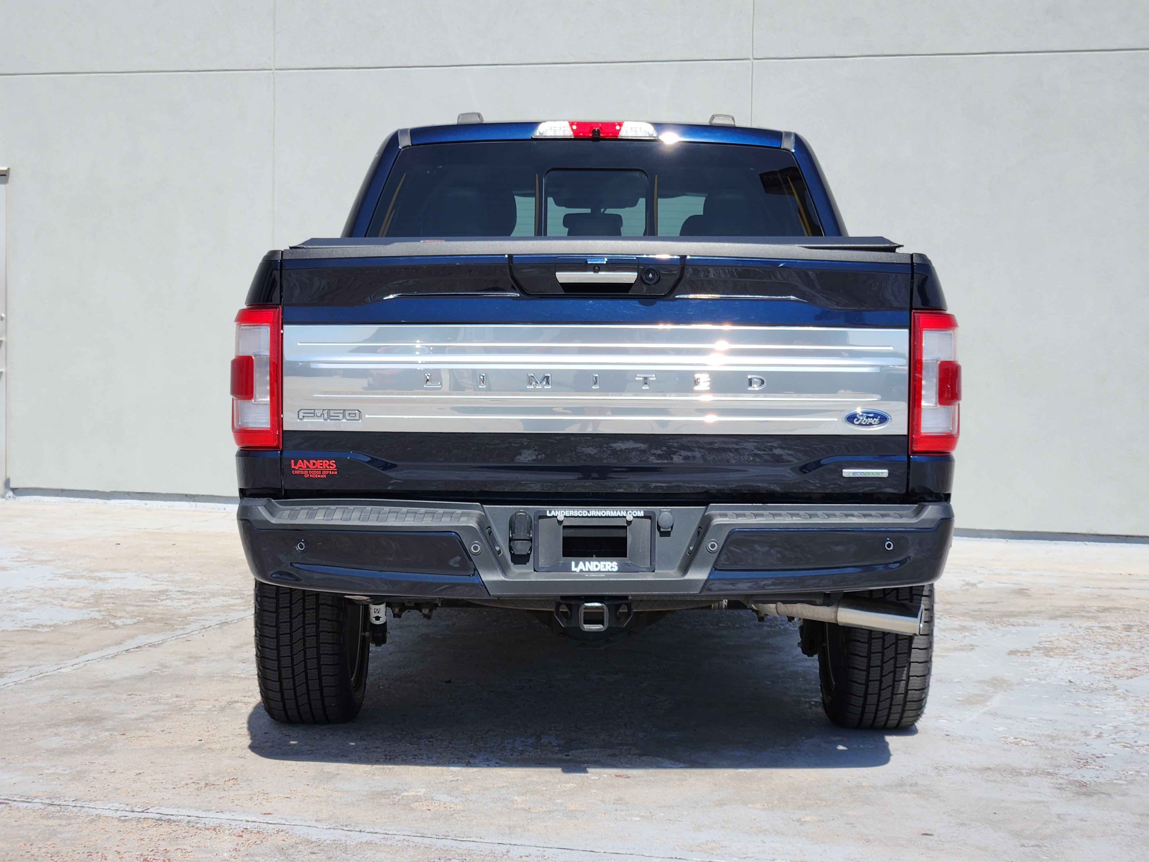 Used 2022 Ford F150 Limited AWD/4WD image 7