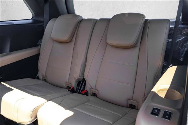 New 2026 Mercedes-Benz GLS 450 4MATIC image 23