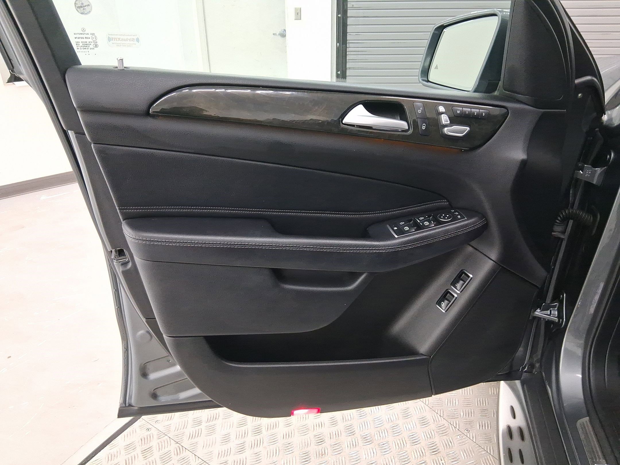 Used 2018 Mercedes-Benz GLS 450 4MATIC image 21