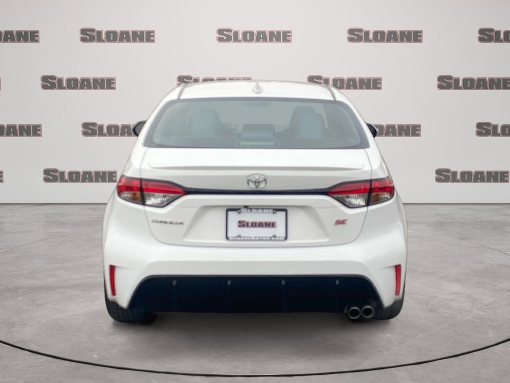 Used 2026 Toyota Corolla SE image 4